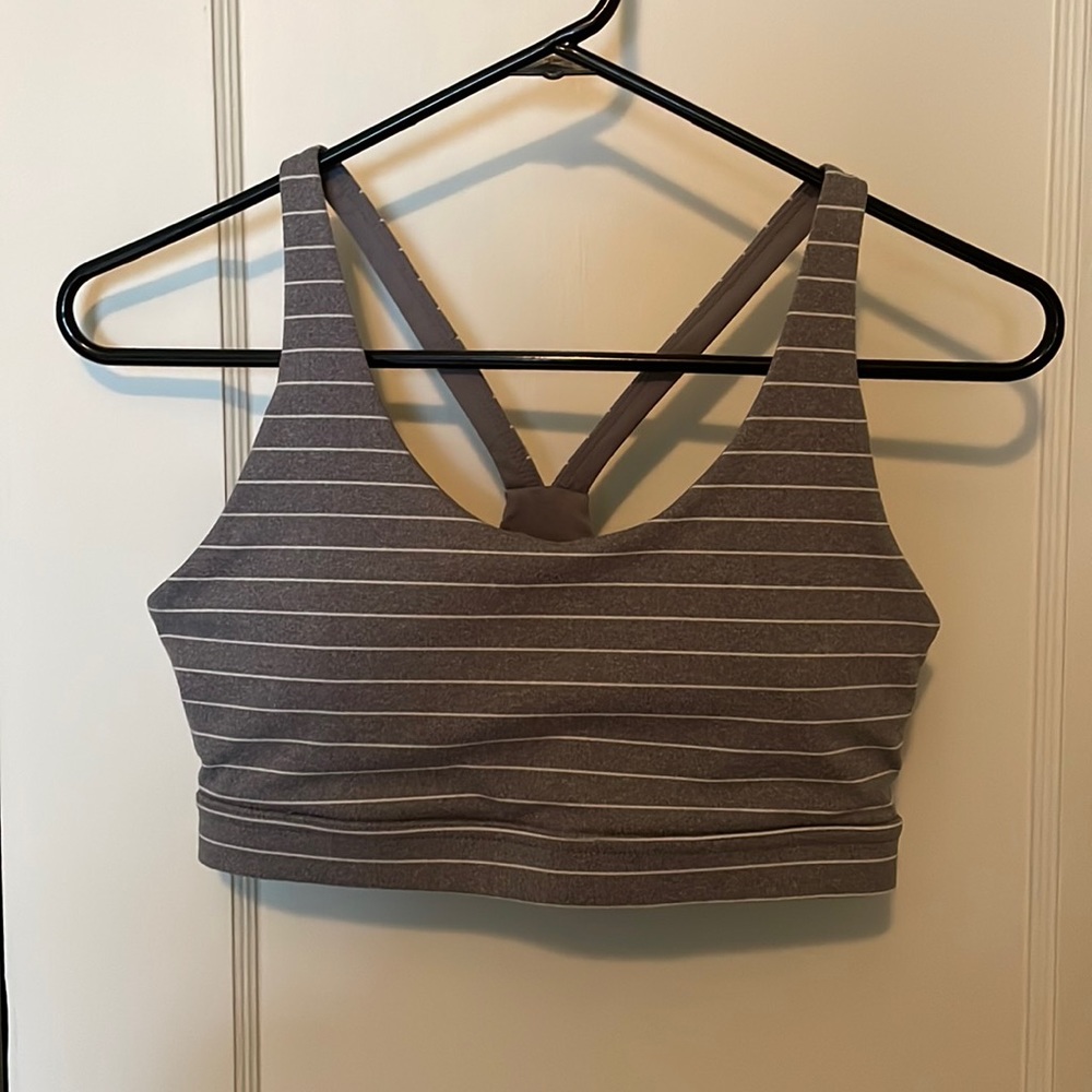 Dip Gray White Stripe Sports Bra